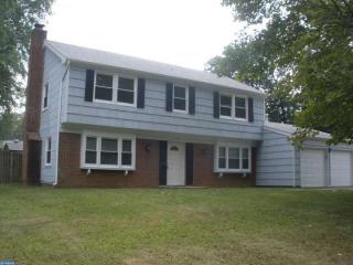 15 Elsin Ln, Willingboro NJ  08046-2252 exterior