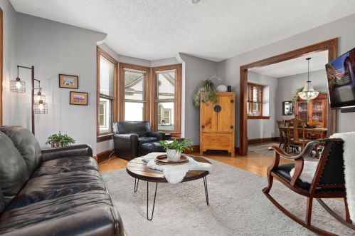 215 Kingwood St, Brainerd MN  56401-3321 exterior