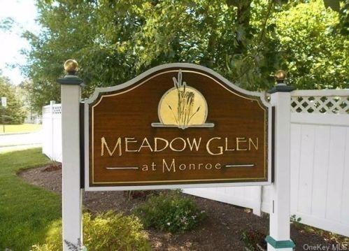 1 Ford Ct, Monroe, NY 10950-4945