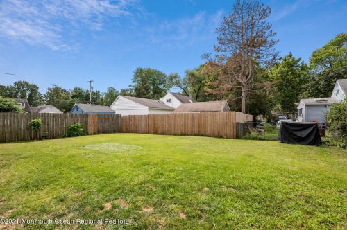 315 Morgan Ave, Old Bridge NJ  08857-1126 exterior