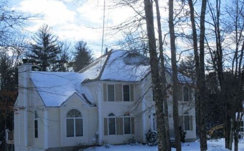 9 Jade Dr, Danville NH  03819-3165 exterior