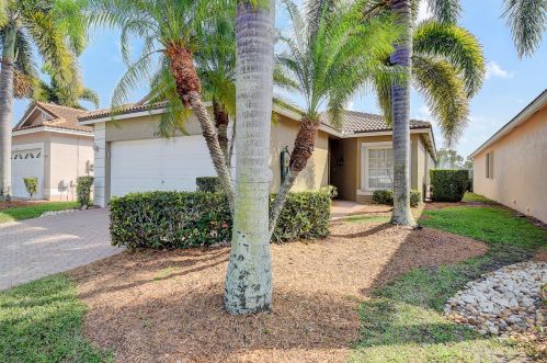 7714 Cherry Blossom Way, Boynton Beach, FL 33437-5446