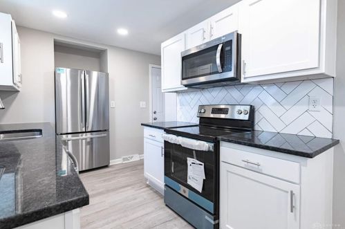 375 Lincoln Dr, Franklin OH  45005-3135 exterior