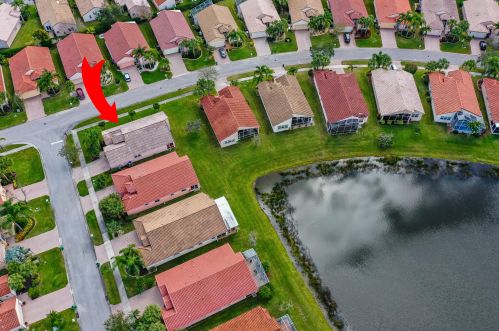 426 Springview Loop, Fort Pierce FL  34986-2663 exterior