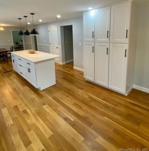 53 Harvard Ct, Middletown CT  06457-4965 exterior