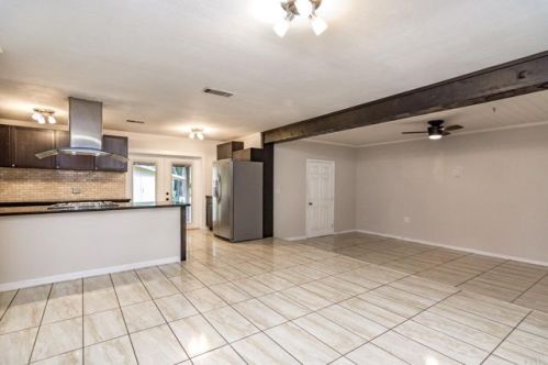 8365 Lawton St, Pensacola, FL 32514-6058