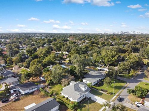 4810 Ferncreek Ave, Orlando FL  32806-7835 exterior