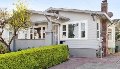 2924 61st Ave, Oakland CA  94605-1517 exterior