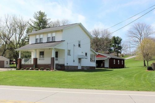 3938 Ellwood Rd, New Castle, PA 16101-6426