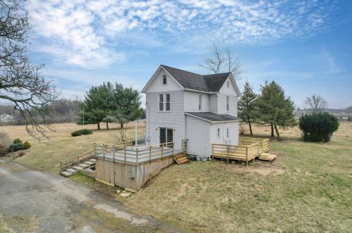 10028 Watkins Rd, Pataskala, OH 43062-9036