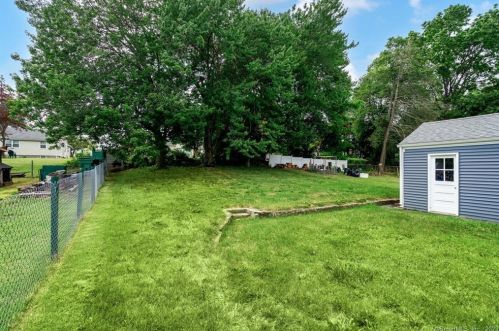 2100 Corbin Ave, New Britain CT  06053-2261 exterior