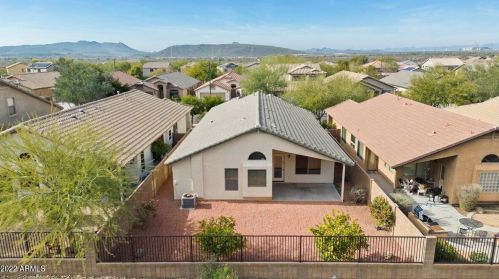 29215 22nd Ln, Phoenix, AZ 85085-5712