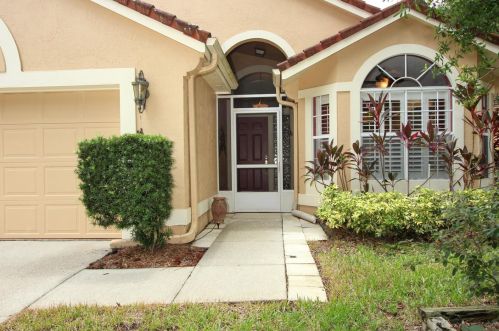 1015 Pebble Beach Cir, Casselberry, FL 32708-4233