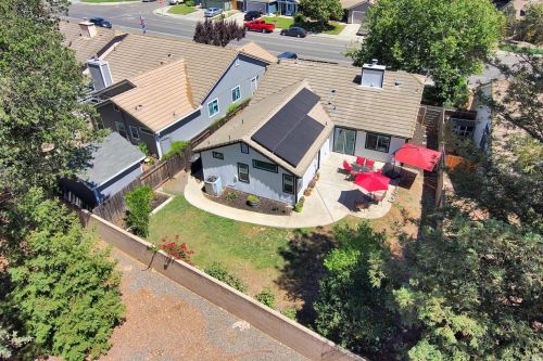 625 Evans Rd, Liberty Farms CA  95620-4272 exterior