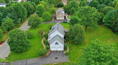 13 Woodside Ln, Flemington NJ  08822-3221 exterior