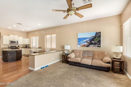 1352 Longhorn Dr, Chandler, AZ 85286-6354
