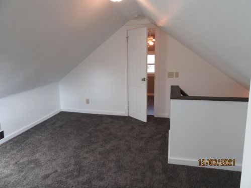 421 Liberty St, Hobart IN 46342-4645 exterior