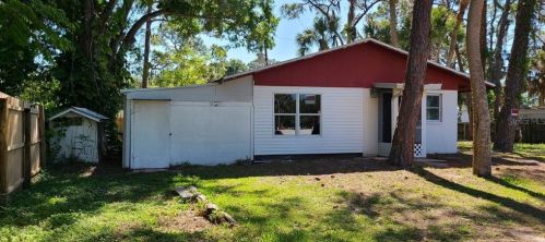 506 Kenwood Ave, Nokomis, FL 34275-2922