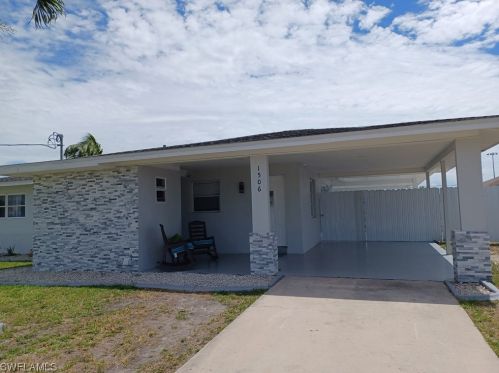 1506 4th Ter, Cape Coral, FL 33909-2140
