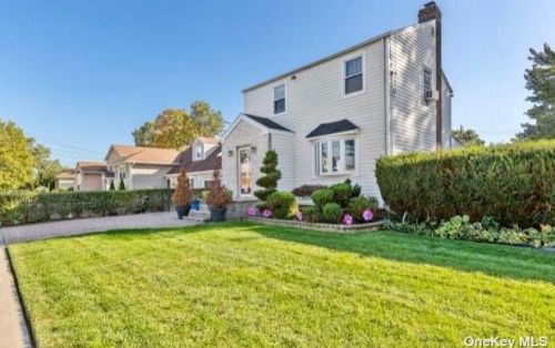 2329 Belmont Ave, Floral Park, NY 11003-2843