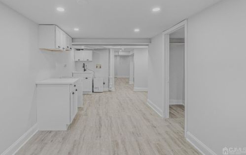 154 Midland Pl, Newark NJ  07106-3311 exterior