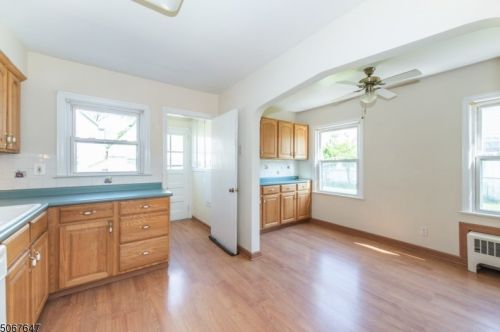 16 Irving Ter, Bloomfield NJ  07003-3811 exterior