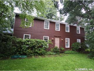 48 Burr Oak Dr, Pittsford, NY 14534-3544