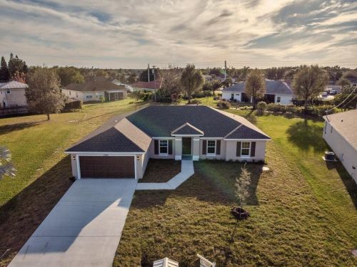 2270 Culpepper Ave, Fort Pierce, FL 34953-2745