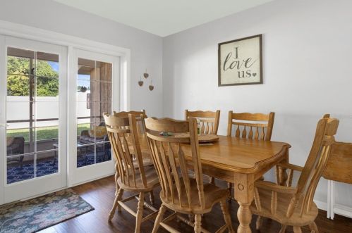 8474 17 Way, Saint Petersburg FL  33702-7235 exterior