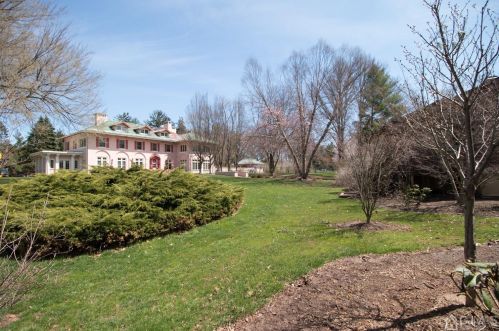 501 Sayre Dr, Princeton NJ  08540-5855 exterior