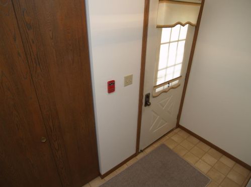 4559 Greenridge Cir, Milwaukee WI 53220-3376 exterior