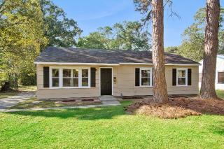 619 Ray Weiland Dr, Baker, LA 70714-3357