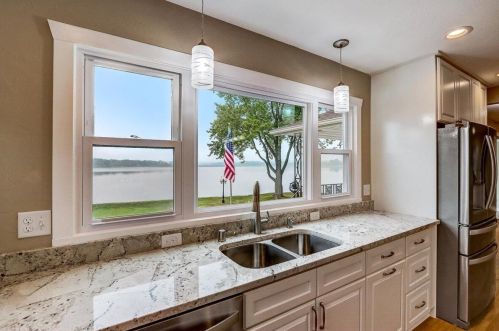 456 Andrews St, Mukwonago WI  53149-1504 exterior