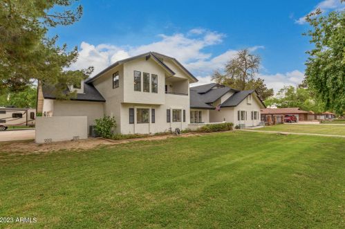 733 Campbell Ave, Gilbert AZ 85234-3215 exterior