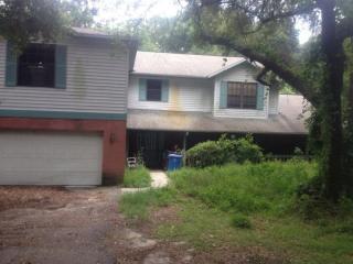 5637 Peach Ave, Seffner, FL 33584-3465