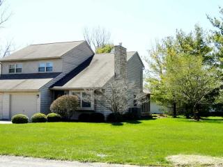 497 Newford Dr, Bellefontaine OH  43311-2945 exterior