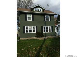 206 Merrill St, Rochester, NY 14615-2326