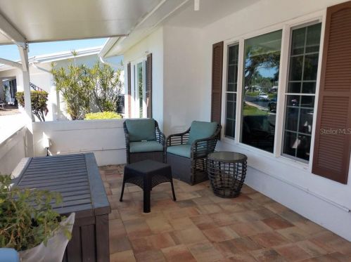 9055 35th Way, Pinellas Park, FL 33782-5951