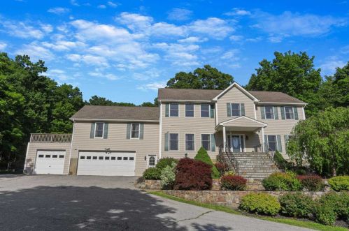 458 Depot Hill Rd, Poughquag NY  12570-5766 exterior