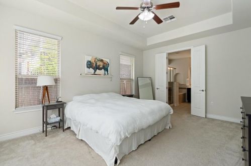 6629 Alleyton Dr, Austin TX 78725-2915 exterior