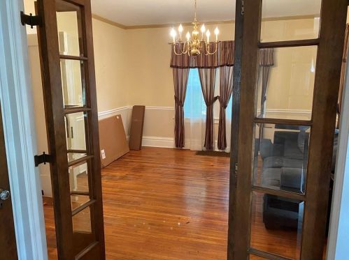 694 Chestnut St, Meadville PA  16335-2304 exterior