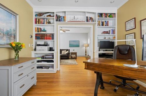 8 Winter Village Rd, Granby CT  06035-1130 exterior