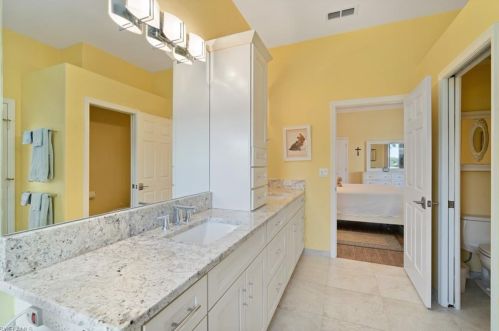 24190 Copperleaf Blvd, Bonita Springs FL 34135-8172 exterior