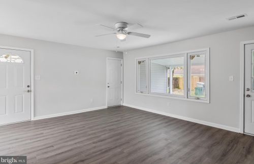 15 Spindletop Ln, Willingboro NJ  08046-1416 exterior