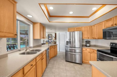 3934 19th Ave, Cape Coral FL  33904-5011 exterior