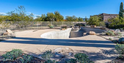 39029 11 Ave, Phoenix AZ 85021-5626 exterior