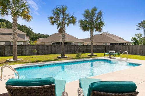 3174 Dunwick Dr, Johns Island SC  29455 exterior