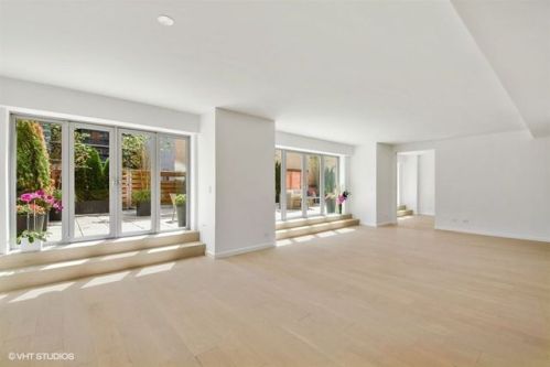 200 62nd St, New York, NY 10023-7302
