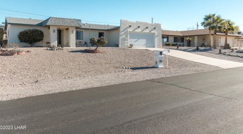 1364 Candy Dr, Lake Havasu City, AZ 86404-1401