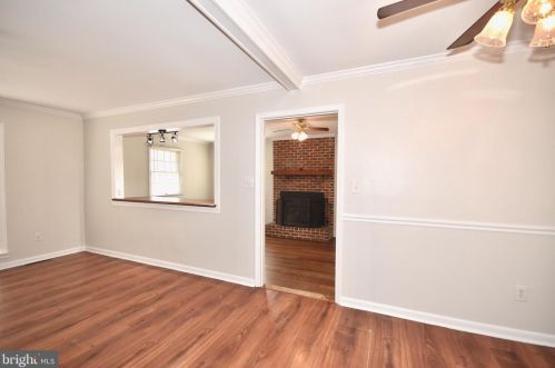 16000 Tiffany Ln, Haymarket VA  20169-1620 exterior